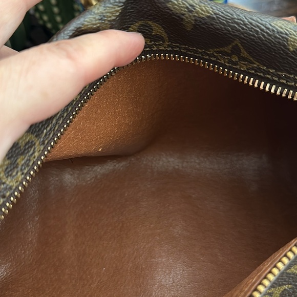 AUTHENTIC VINTAGE LV MONO PAPILLON MINI - Picture 4 of 11